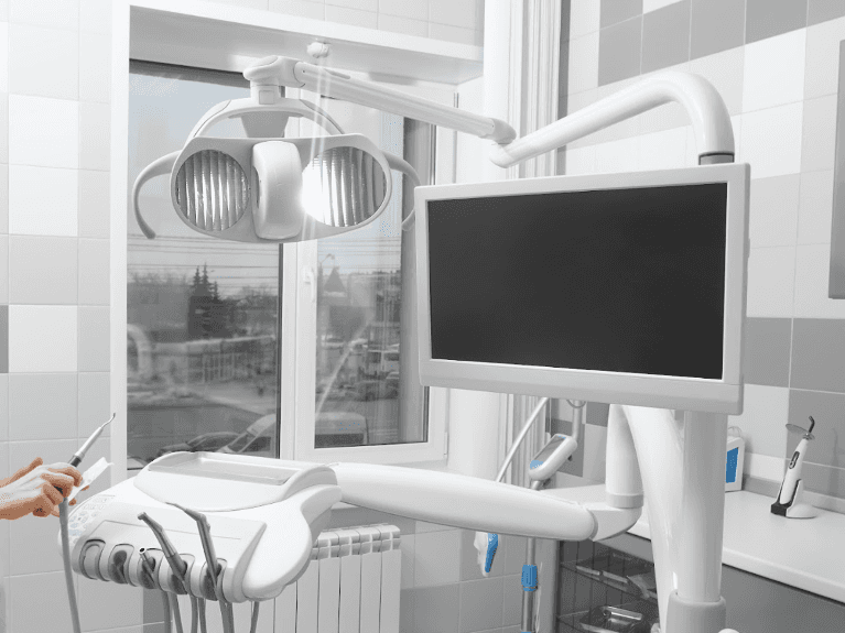 TVs in Treatment Rooms in Dental in Focus Pimpama